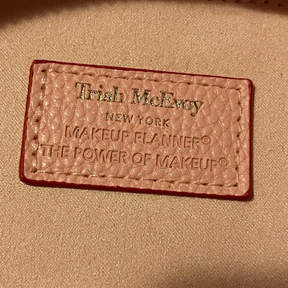 Trish McEvoy Makeup Planner Pink Pebbled Faux Leather Red Heart Travel Organizer - Picture 5 of 6